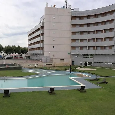 Grande Dom Dinis Hotell 3*
