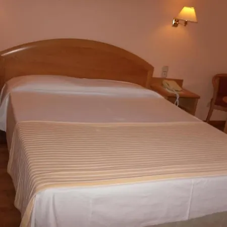 Hotel Grande Dom Dinis 3*